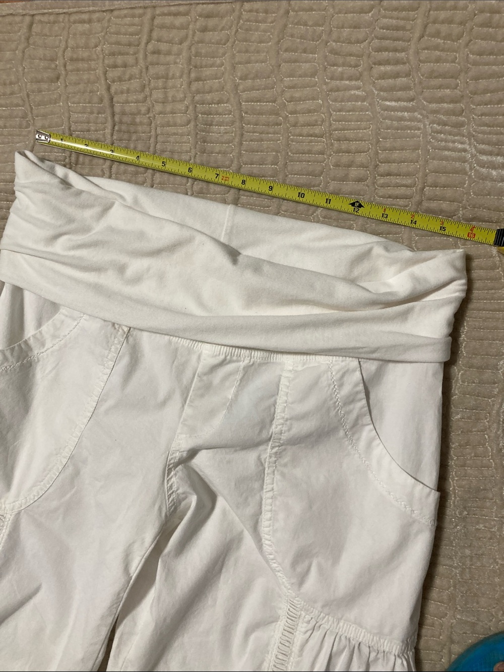 High-Rise White Wide-Leg Cotton Pants. Perfect for summer vacation. - Picture 6 of 13